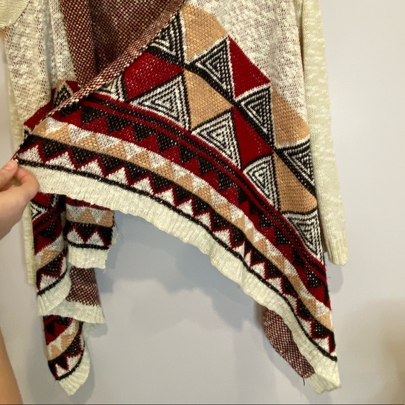 Beautiful Asymmetrical Cardigan with Aztec Inspired Print - Picture 2 of 4
